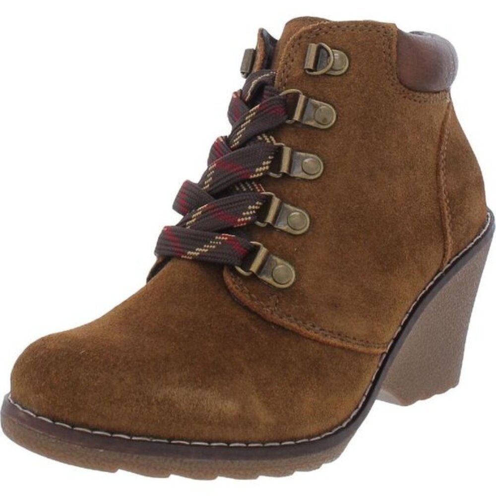 White Mountain Liberty Leather Ankle Heeled Booties Size 9.5